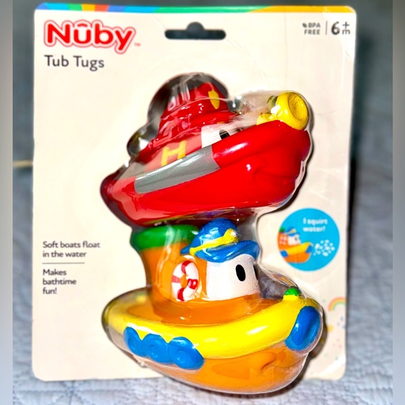 Four Bath Tub Tugs boats - Picture 2 of 11